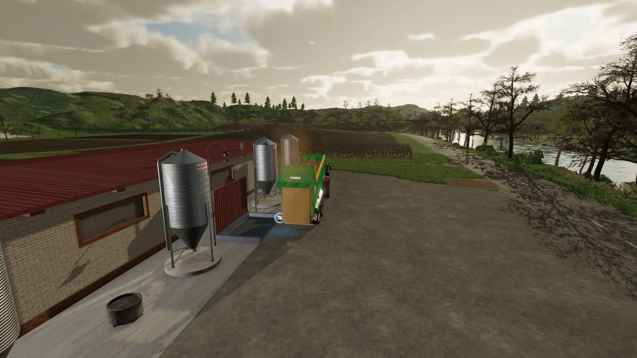 CHICKEN PEN 3