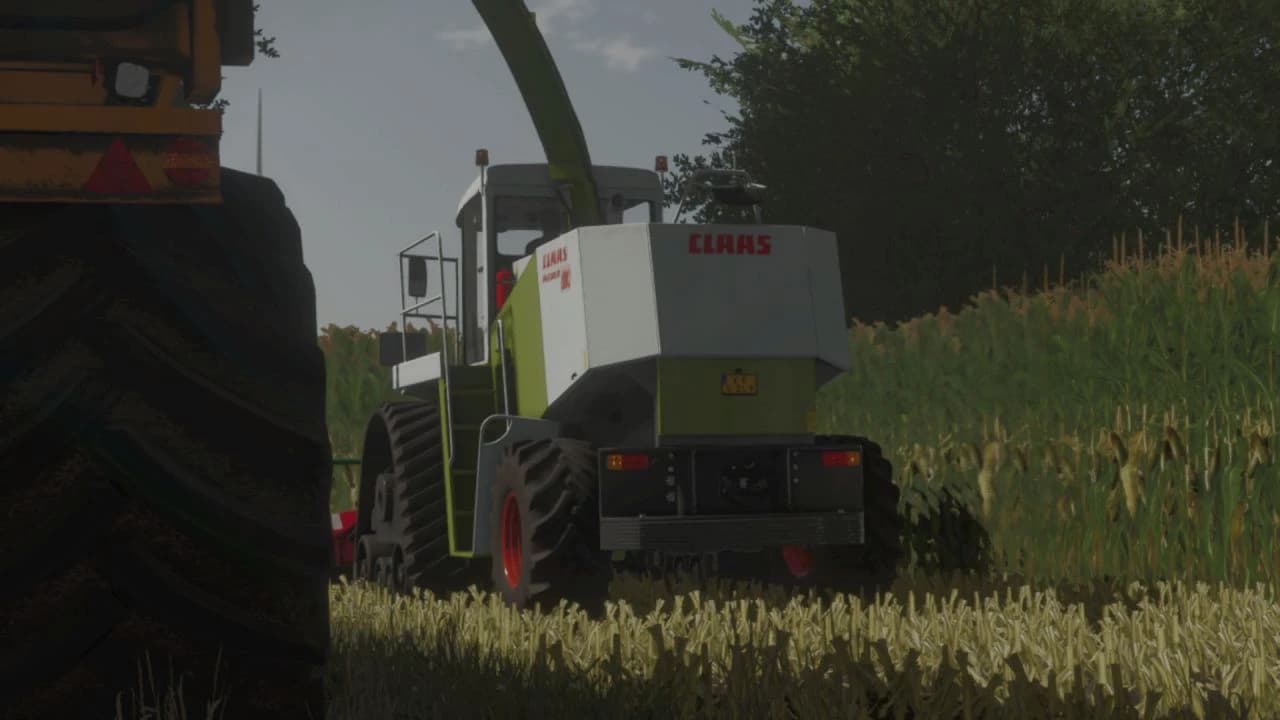 CLAAS JAGUAR 800 TRACKED 2