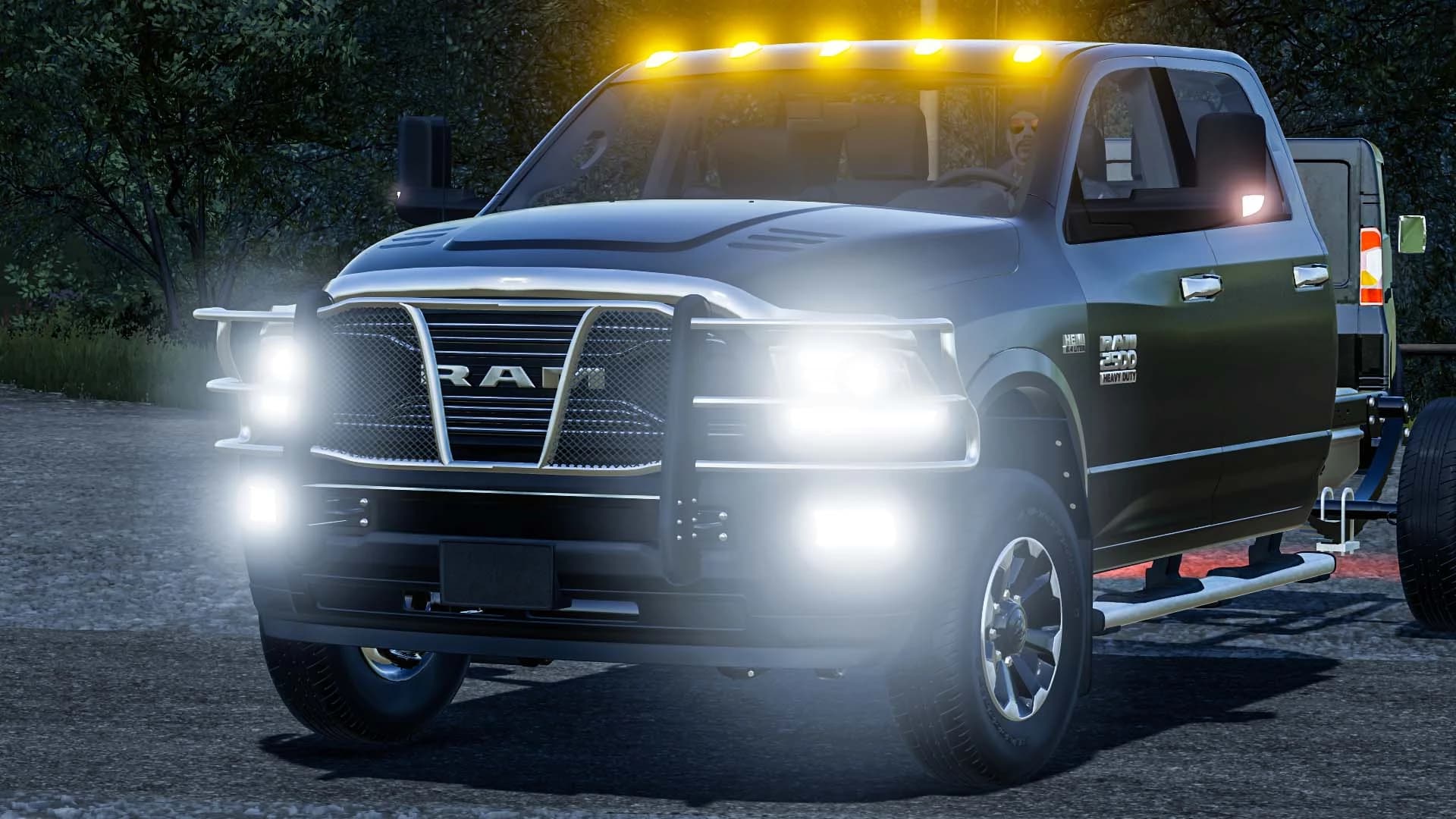 DODGE RAM HEAVY DUTY 2014 3