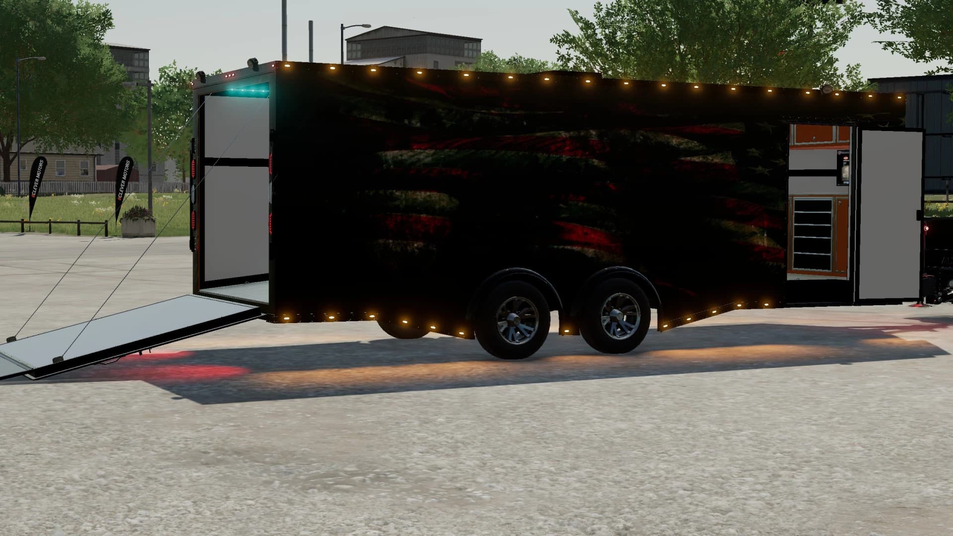 ENCLOSED TRAILER 2