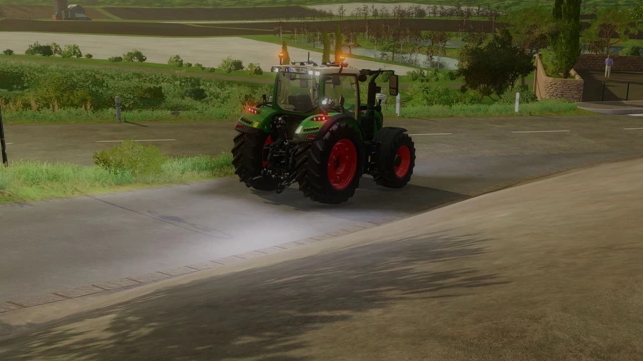 FENDT 700 EDITED 2