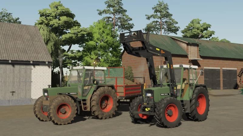 FENDT FARMER 30X OLD 2