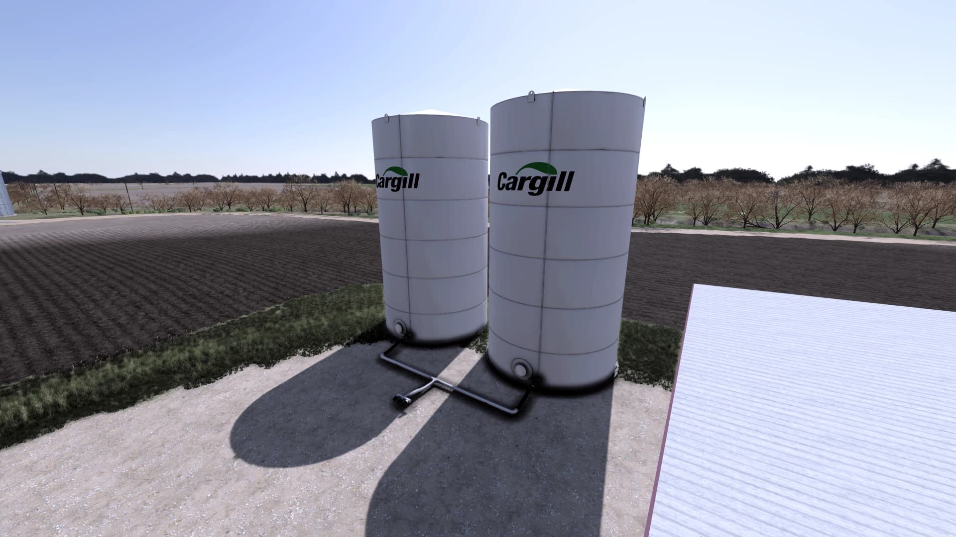 FERTILIZER TANKS 2