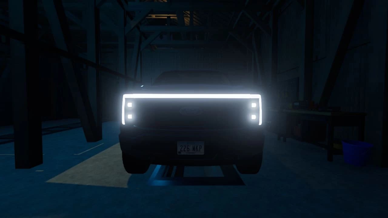 FORD F-150 LIGHTNING