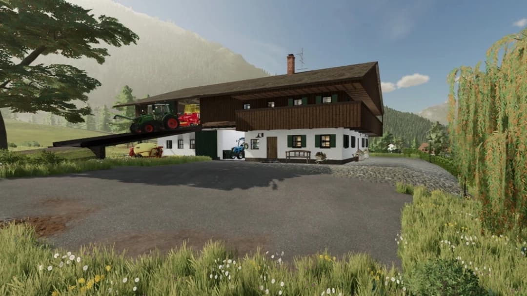 Farmhouse Loderer 5