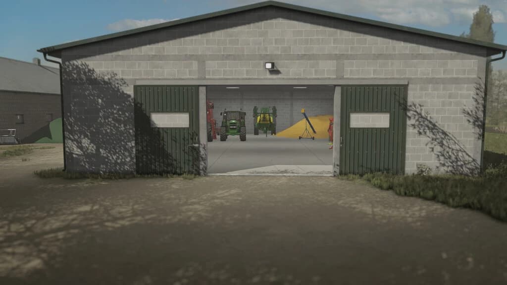 GARAGE 40X19 2