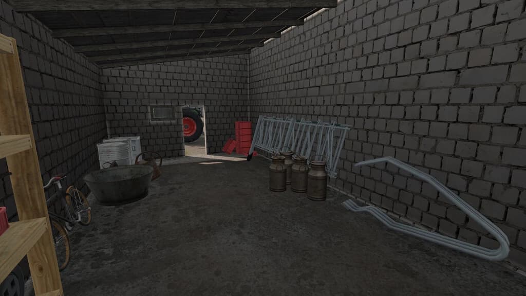 GARAGE WITH CHICKEN COOP 2