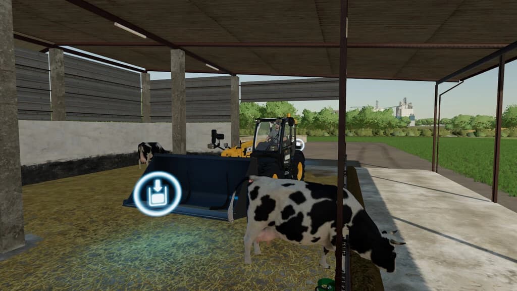 GARAGE WITH COWBARN 3