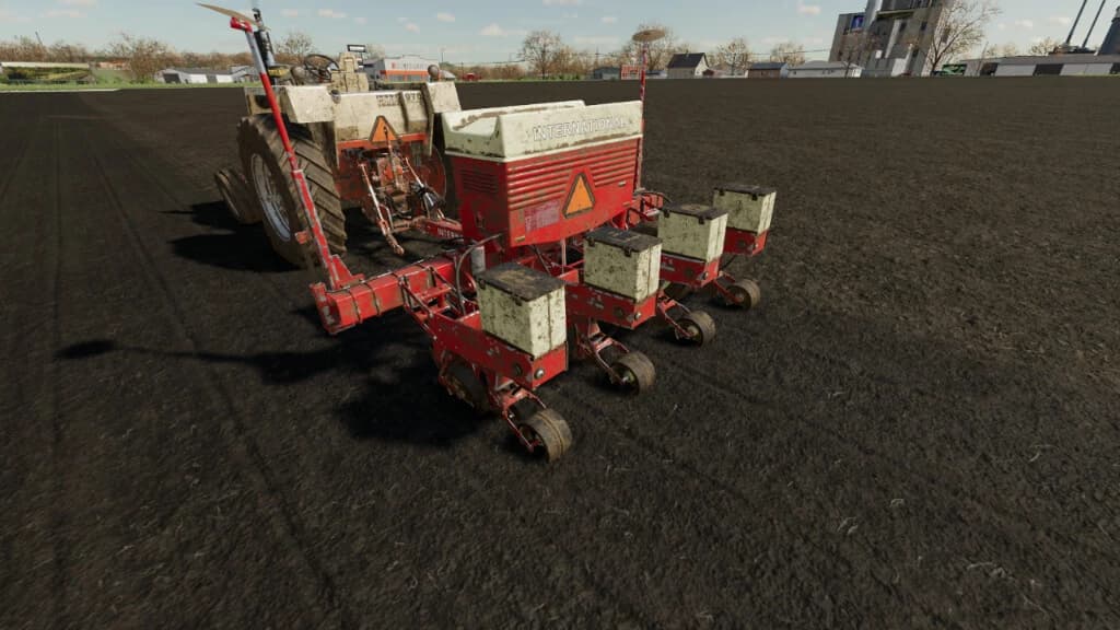 IH CYCLO 800 PLANTER 3
