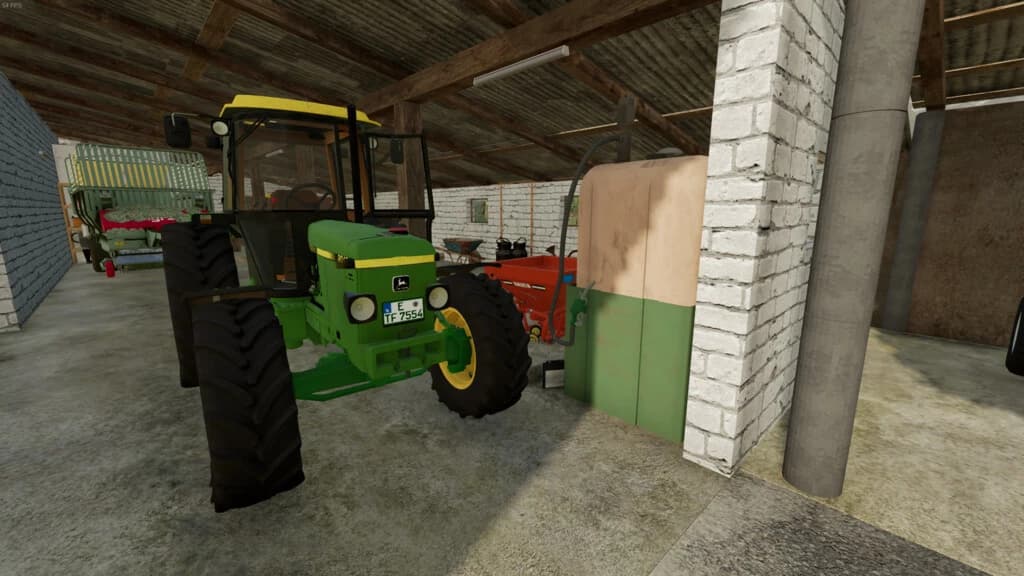 INDOOR FUEL TANK WITH PUMP 3