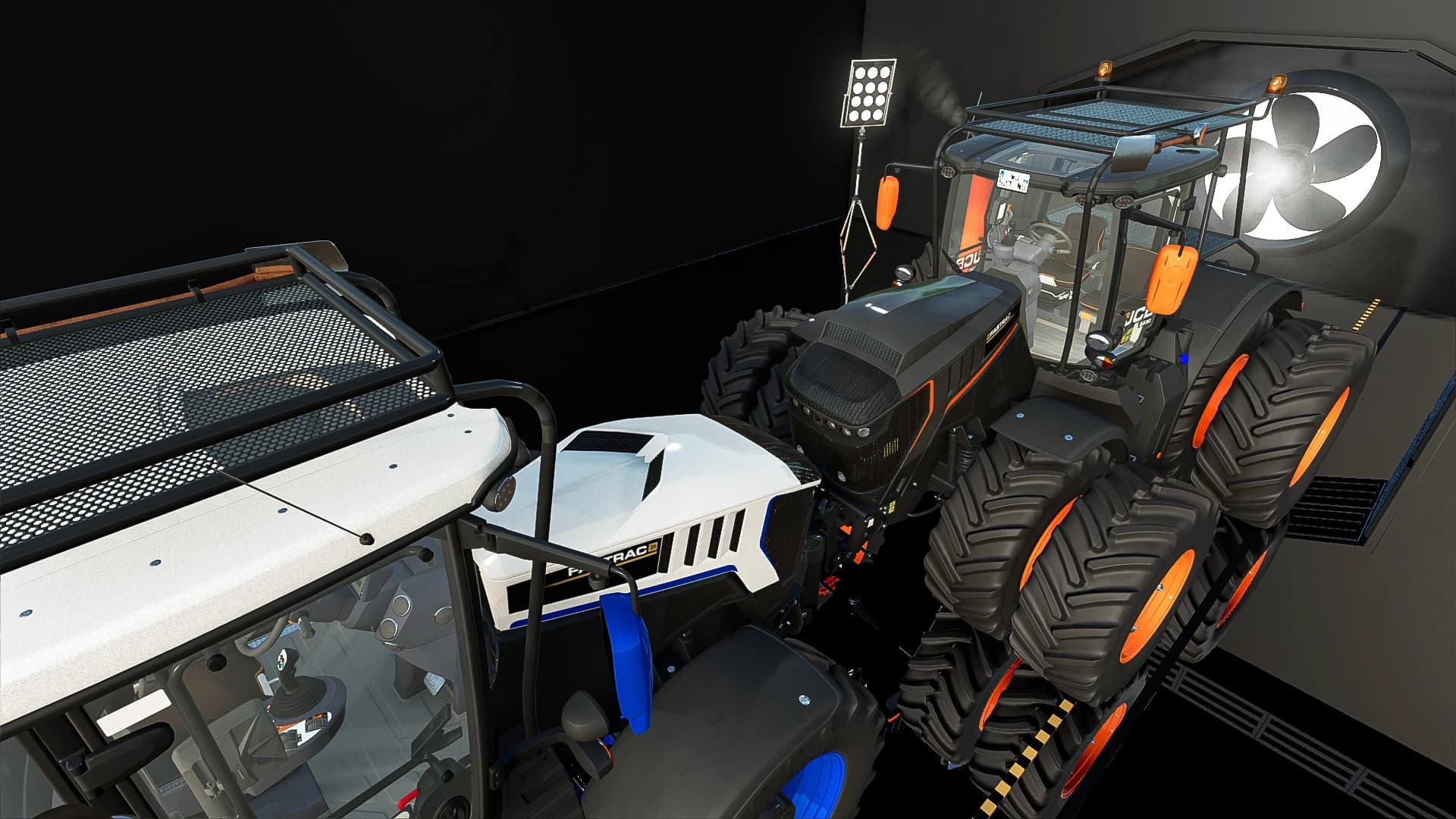 JCB SUPER FASTRAC TRACTOR 2