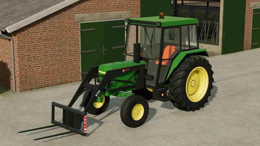 JOHN DEERE 1630 AND TOOLS 2