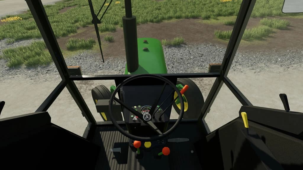 JOHN DEERE 1630 AND TOOLS