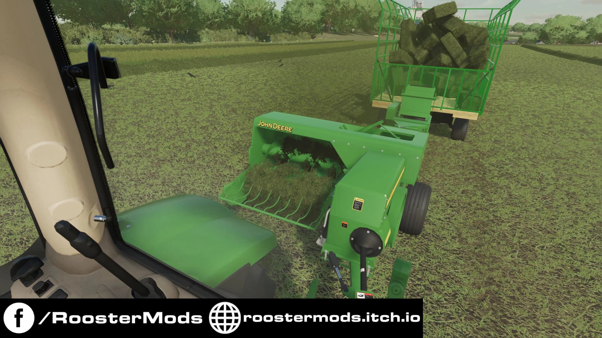 JOHN DEERE 348 BALER
