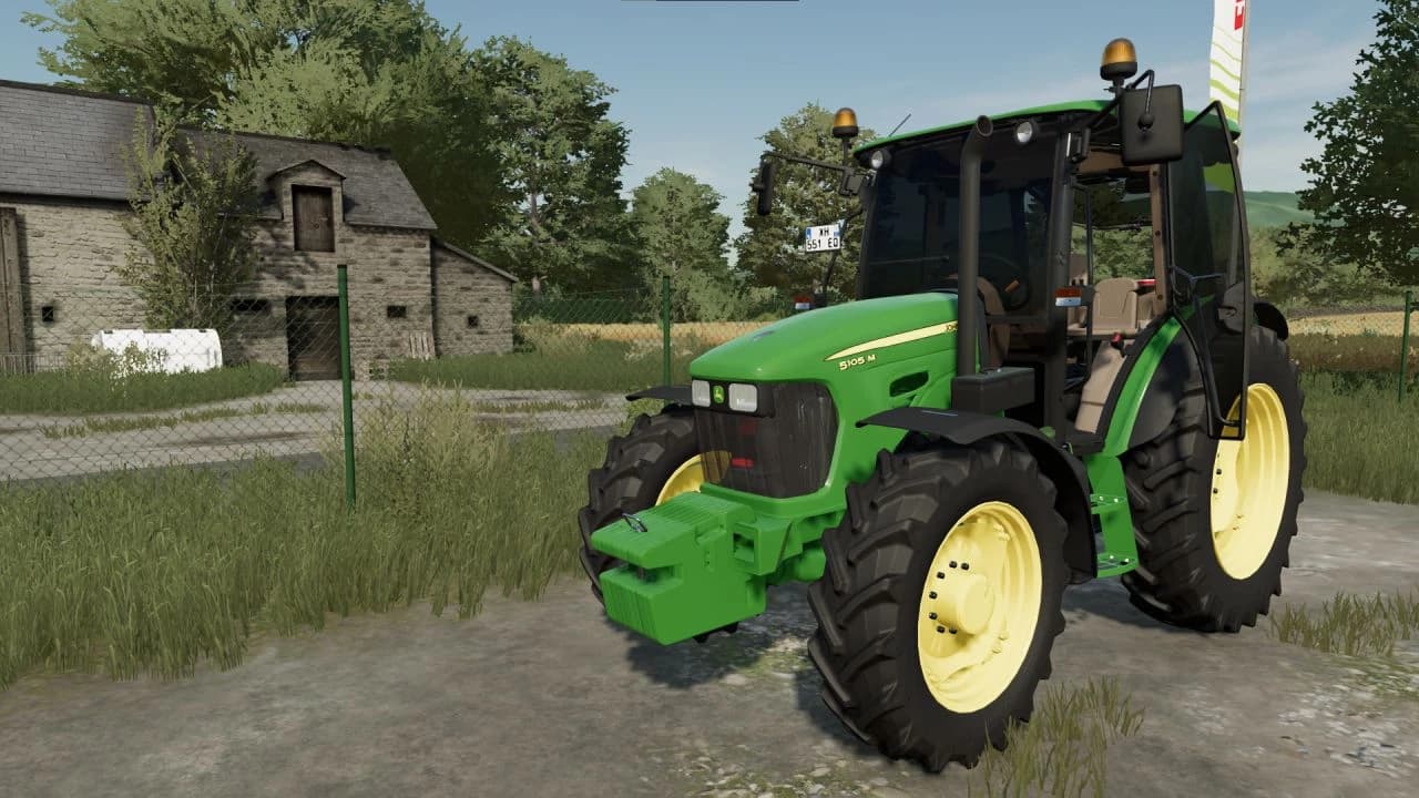 JOHN DEERE 5105M 2
