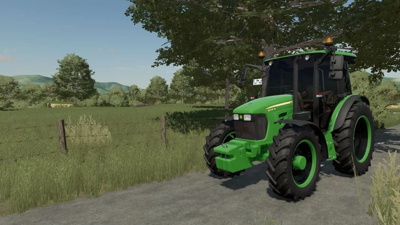 JOHN DEERE 5105M
