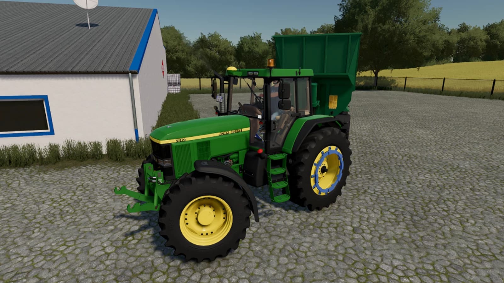 JOHN DEERE 7010 3