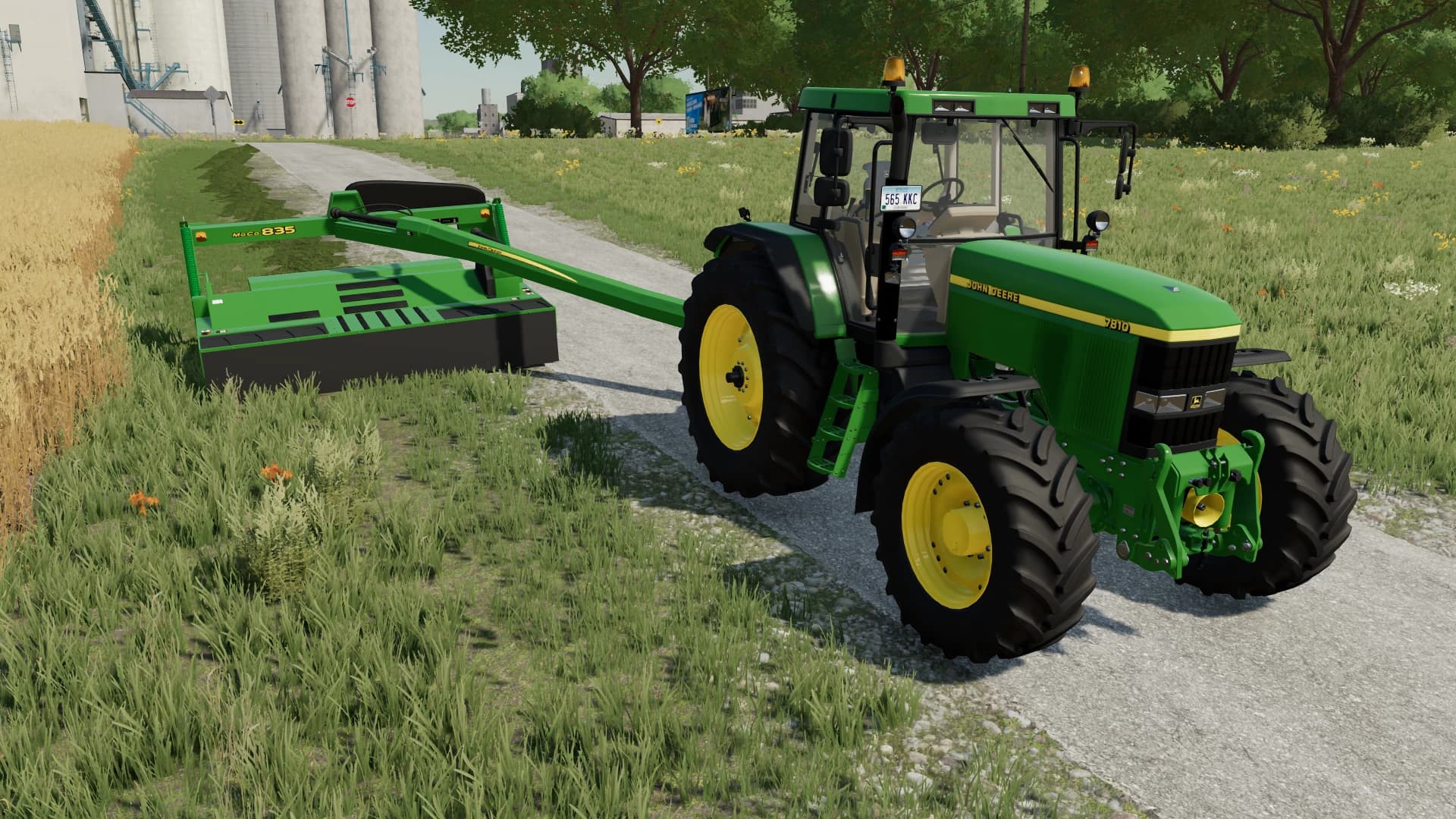 JOHN DEERE 835 4