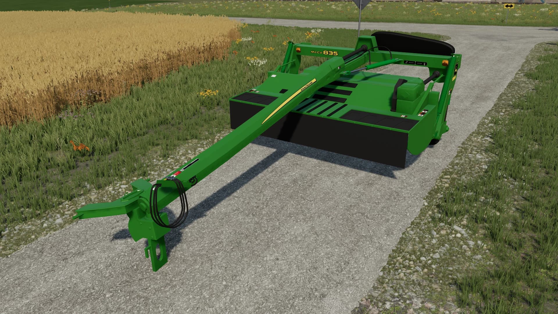 JOHN DEERE 835 2