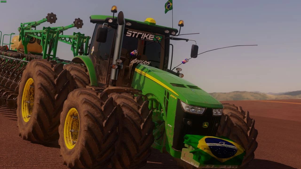 JOHN DEERE 8R 2011 BR 4