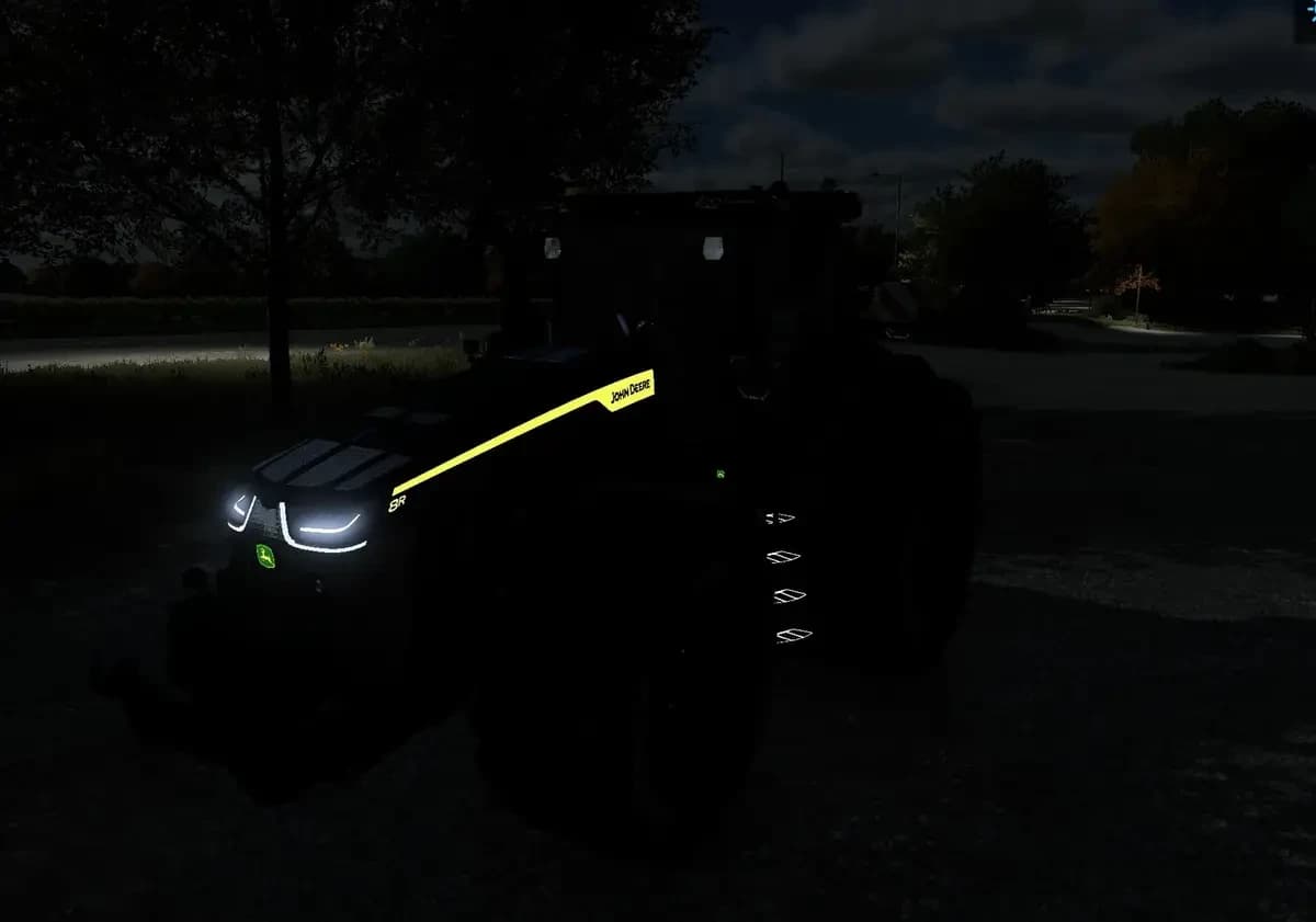 JOHN DEERE 8R 3