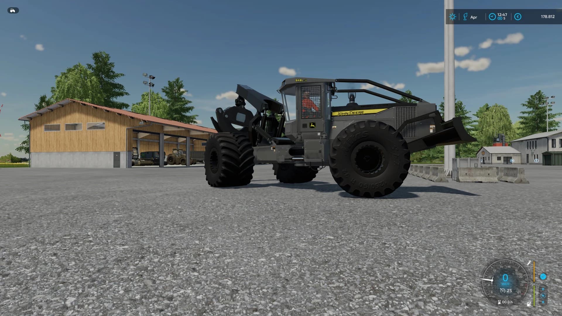 JOHN DEERE 948 SKIDDER 2