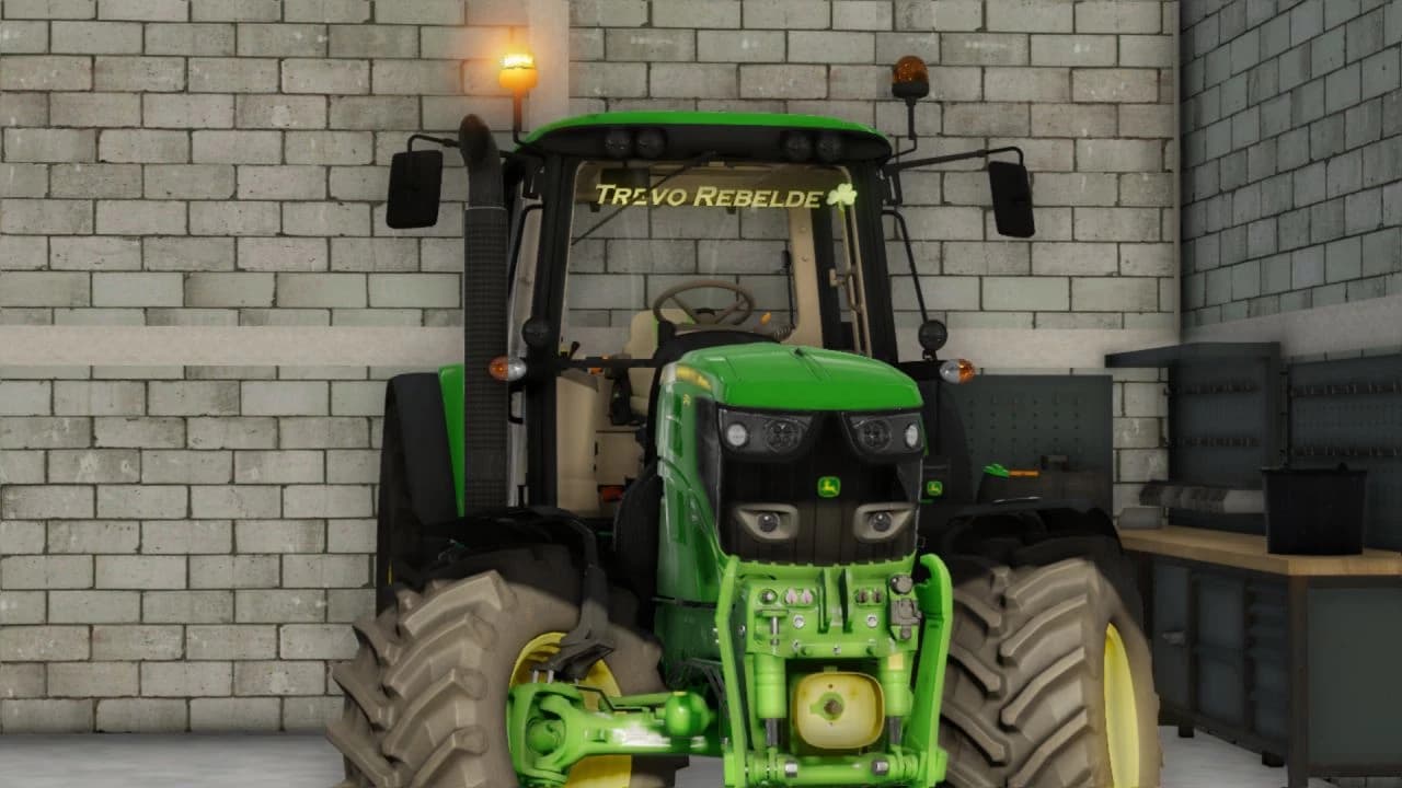 JONH DEERE 6125M OLD 2
