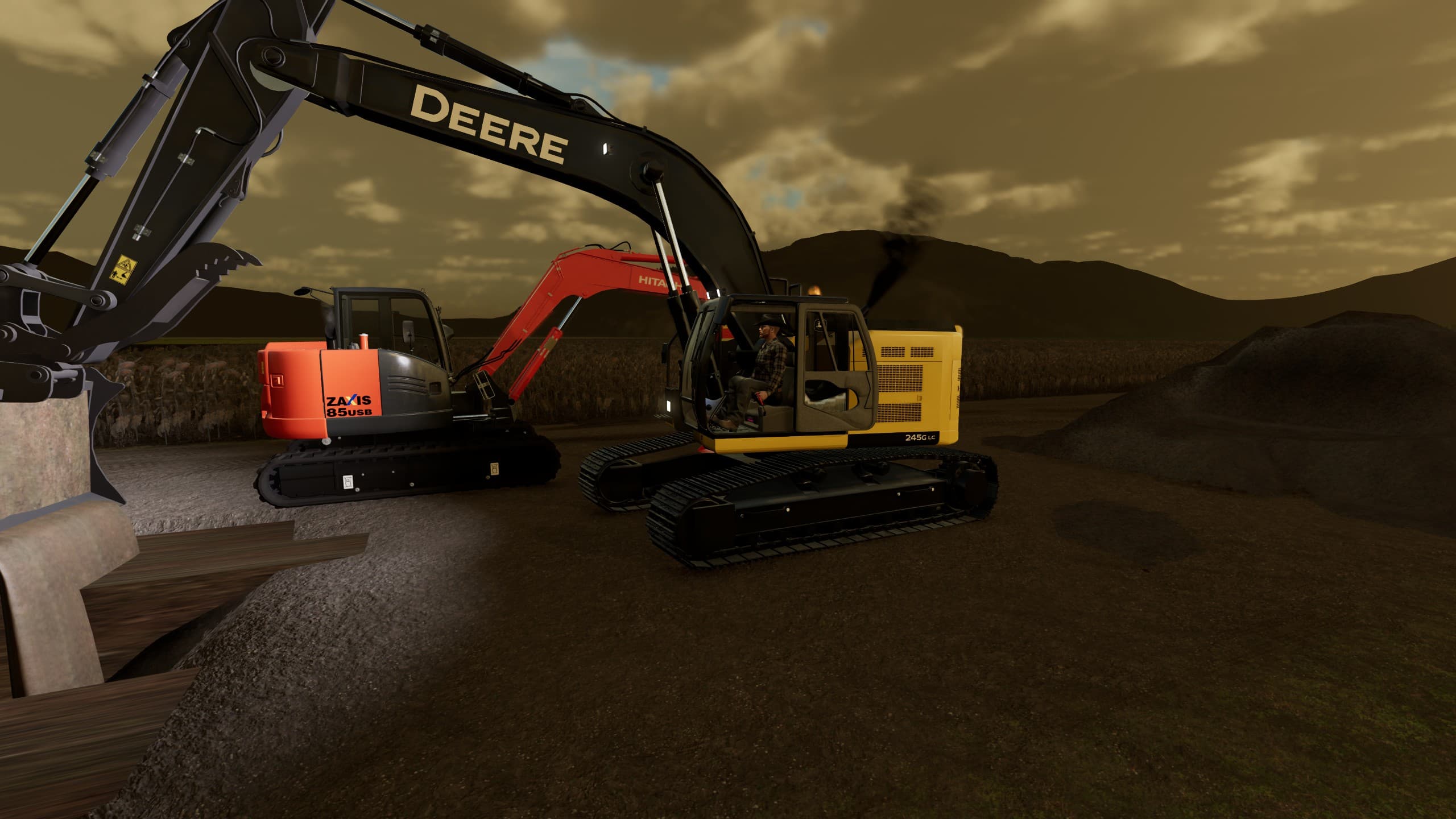 John Deere 245G 3