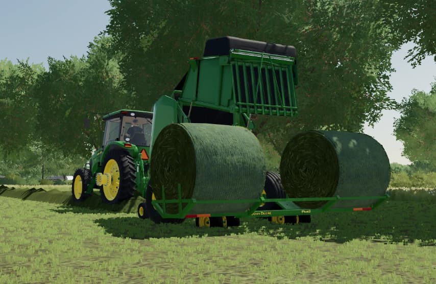 John Deere 561R + Accumulator 6
