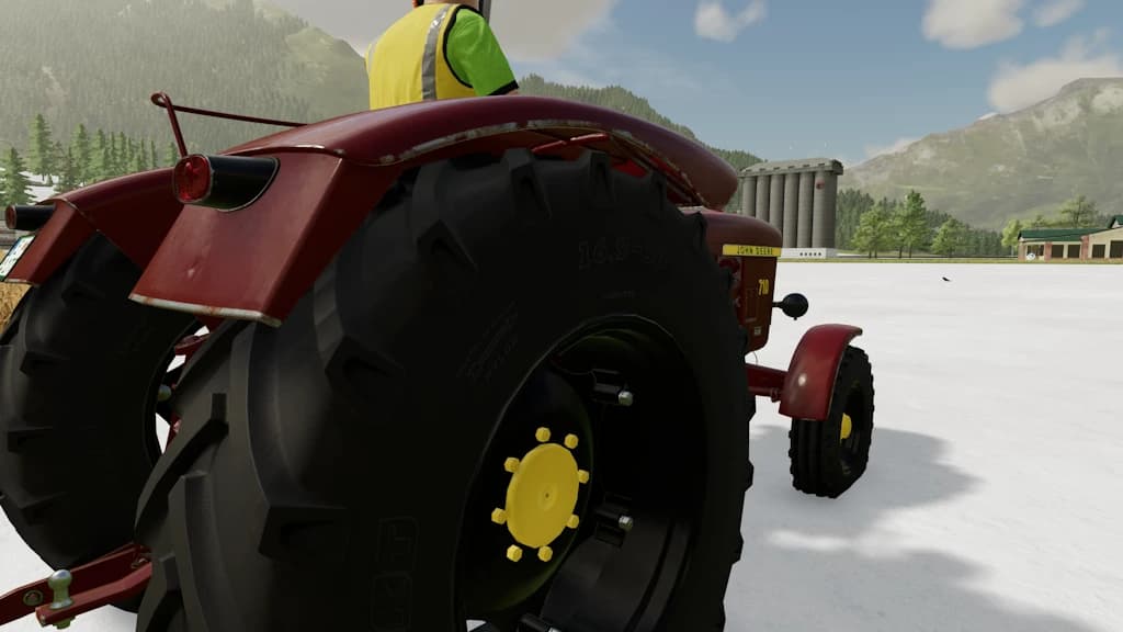 John Deere 710 Rust Edition 3
