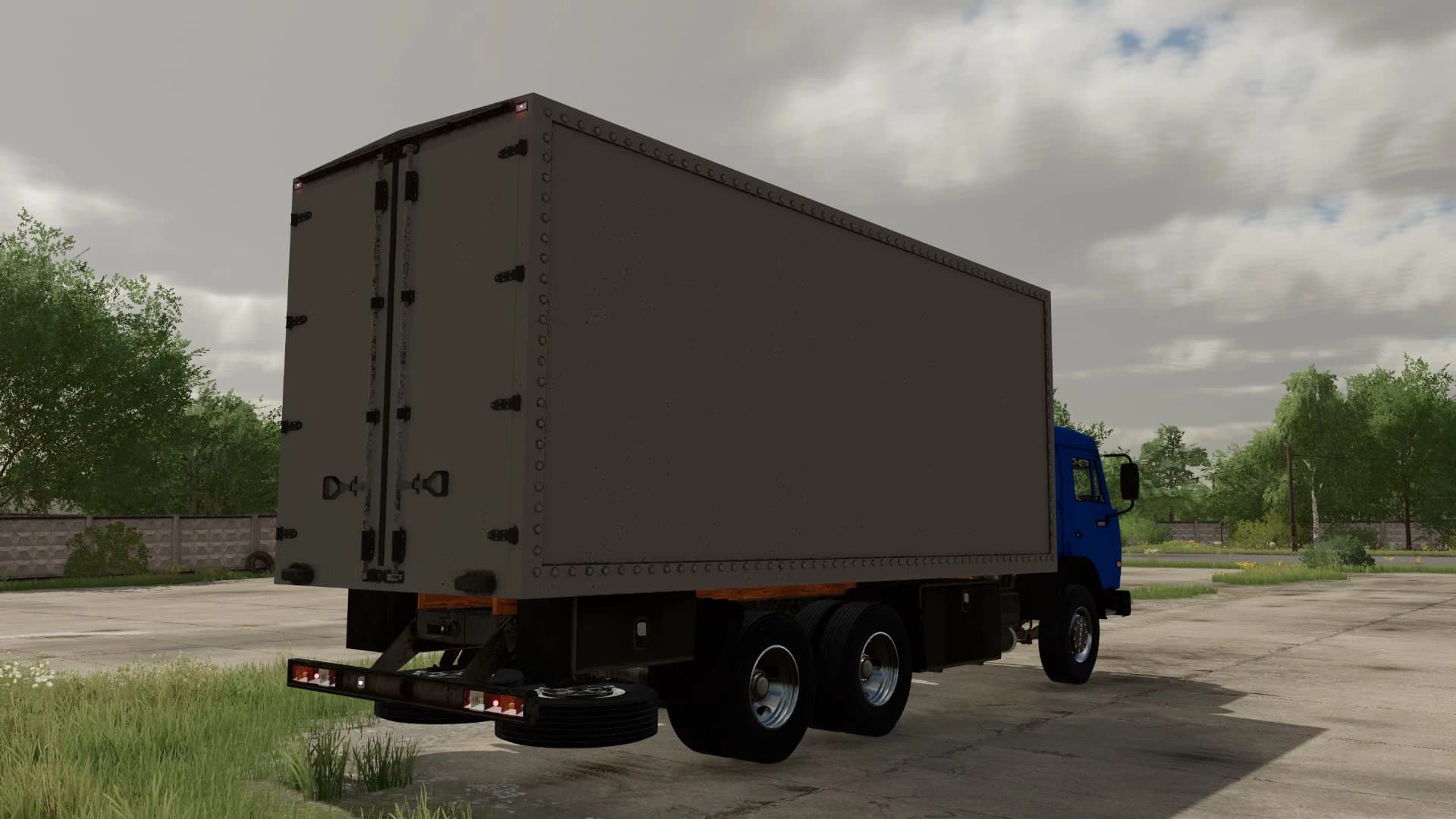 KAMAZ 53212 4