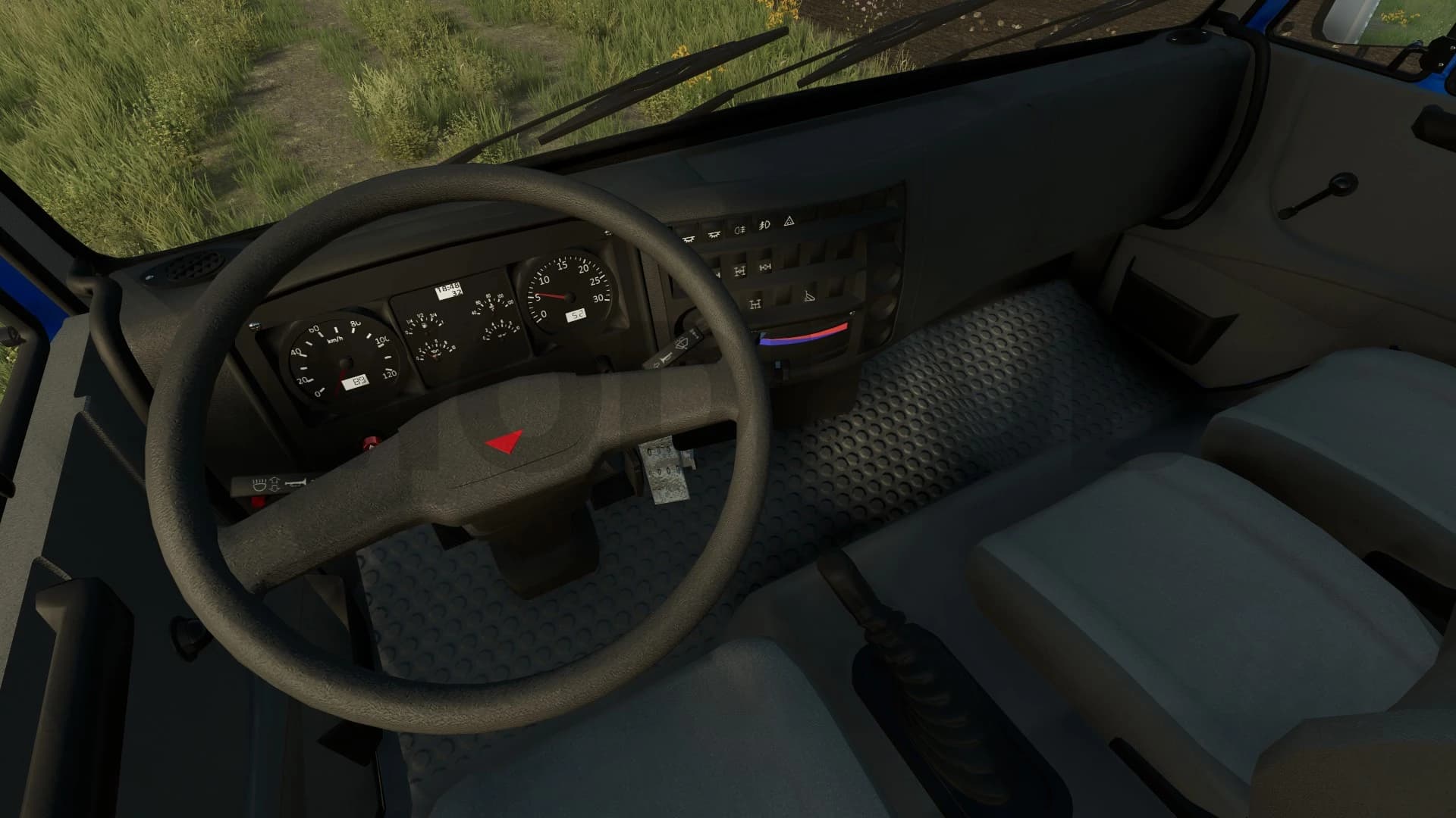 KAMAZ 6520 CURTAIN 4