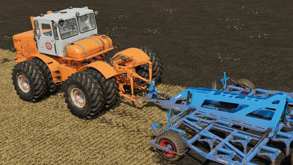 KIROVETS K-700 2