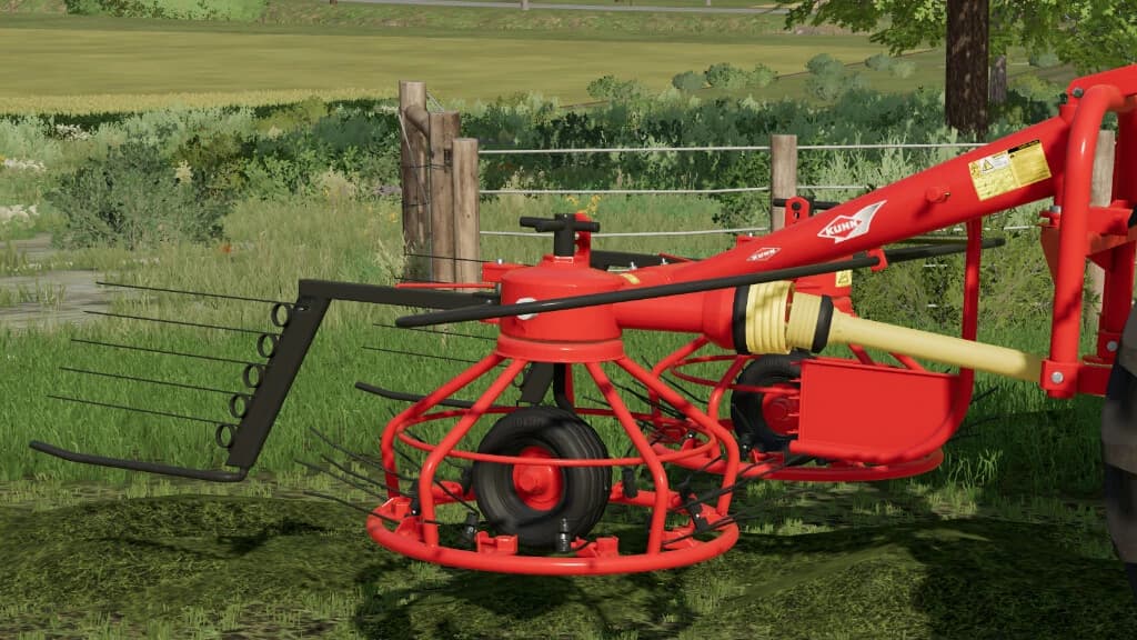 KUHN HAYBAB 300 TEDDER/RAKE 2