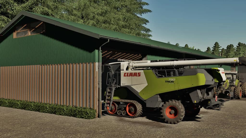 LARGE MODERN GARAGE