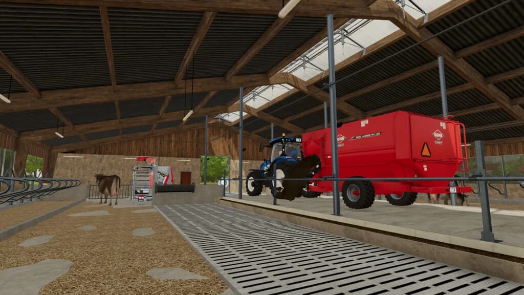 LARGE OLD BARN 2