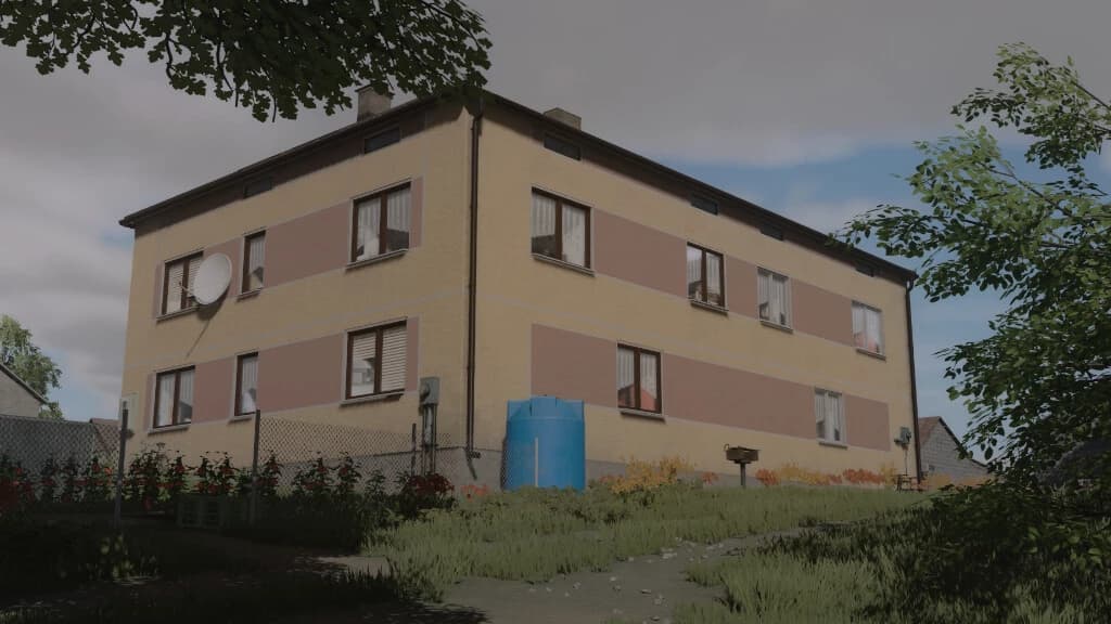 LARGE PACKAGE OF HOUSES 3