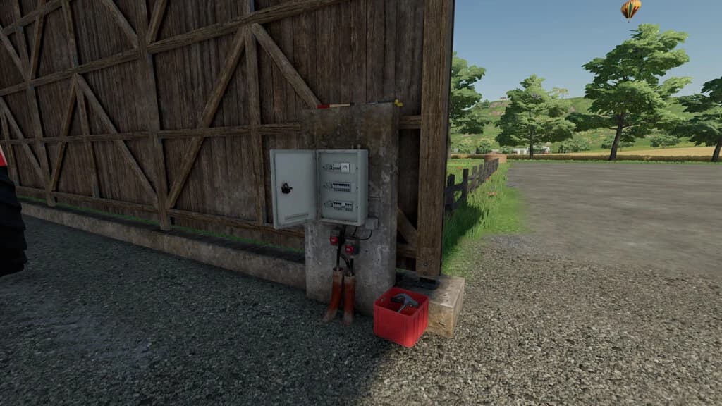 LARGE SHED 4