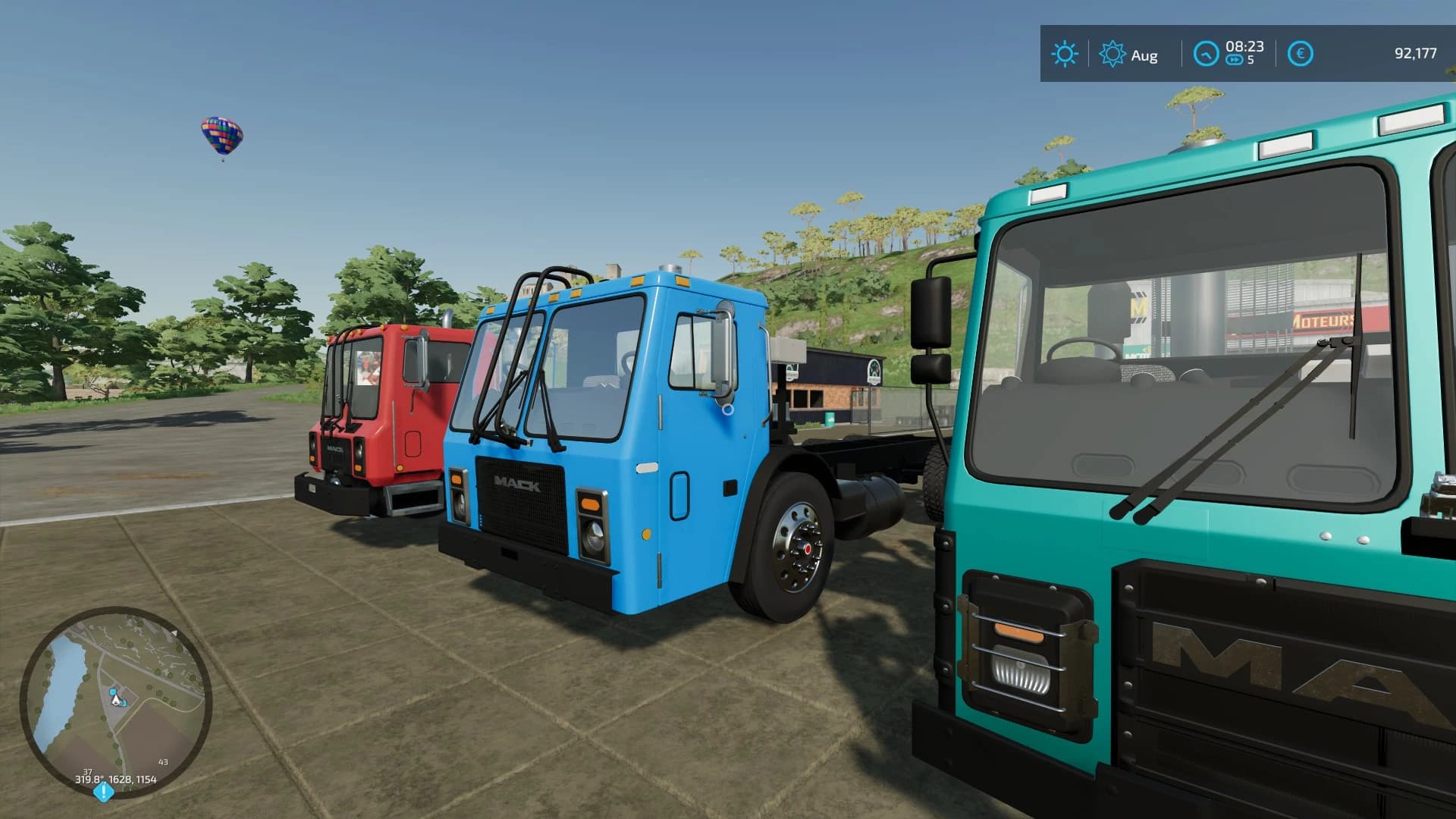 LOW CAB FORWARD PACK 3