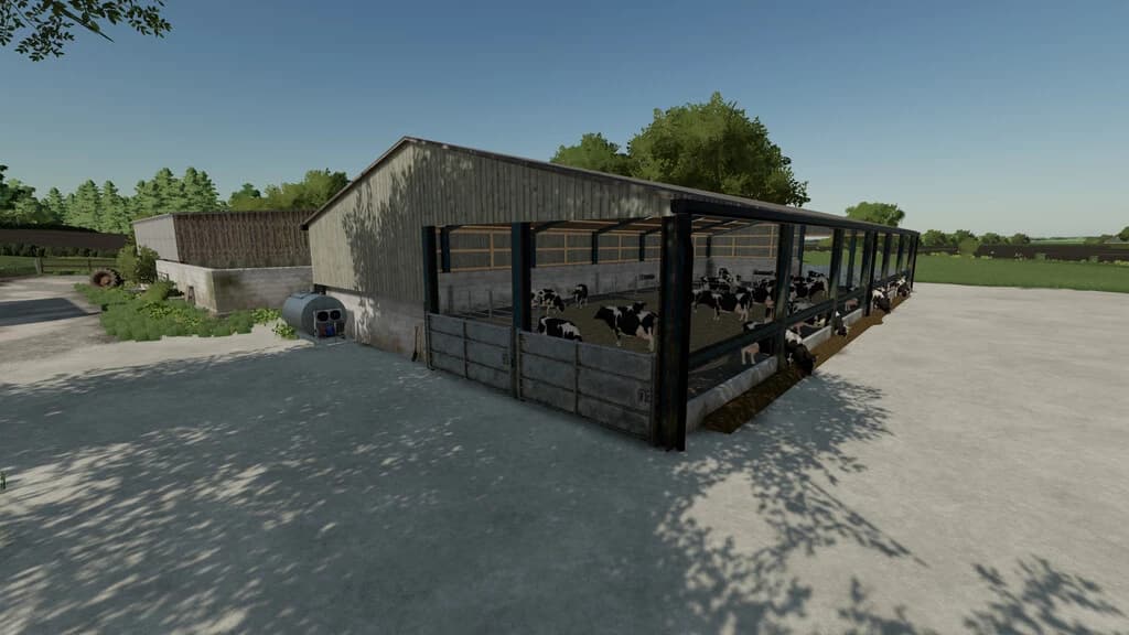 Large UK Cow Barn 2