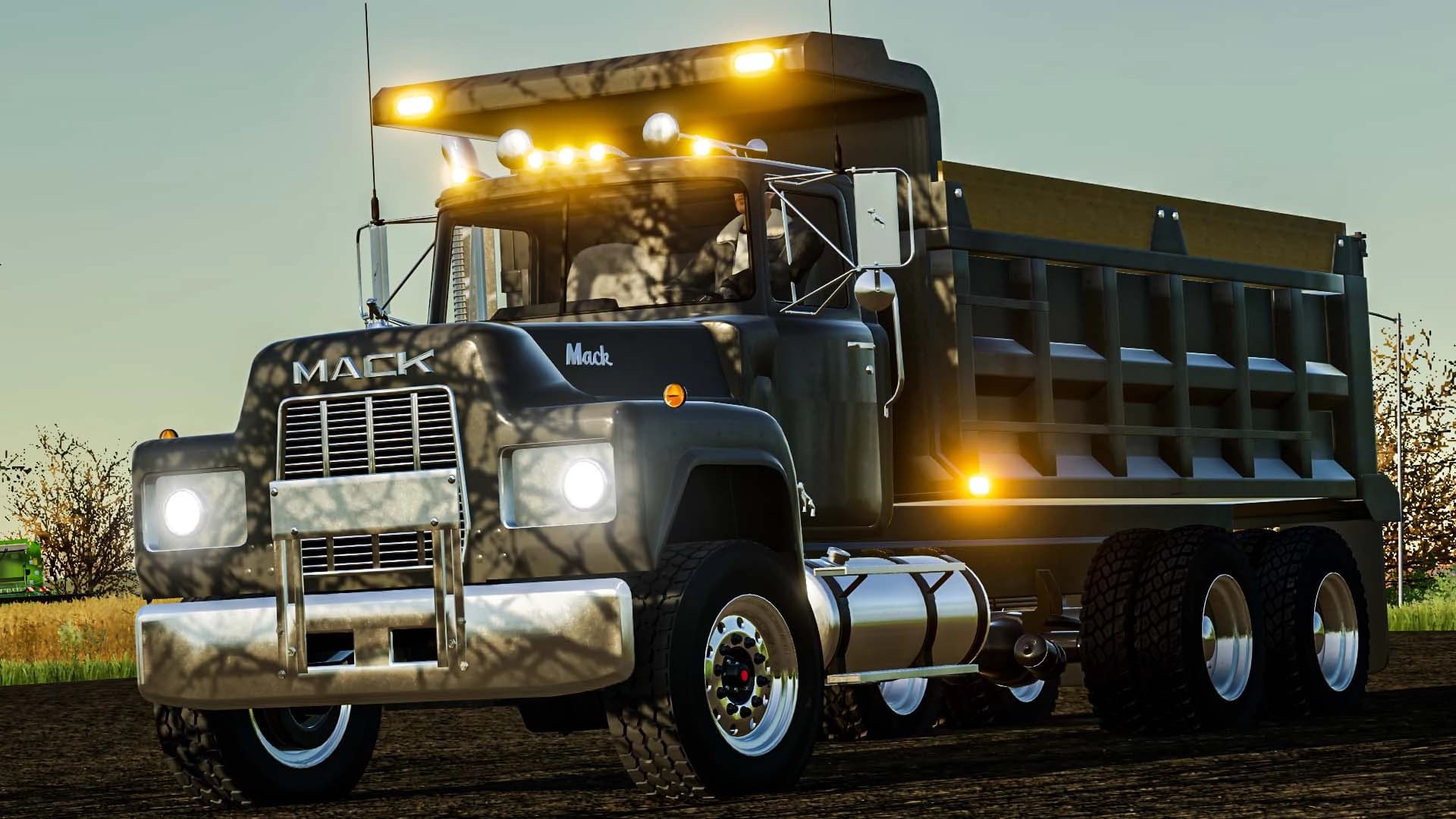 MACK DUMP TRUCK 3