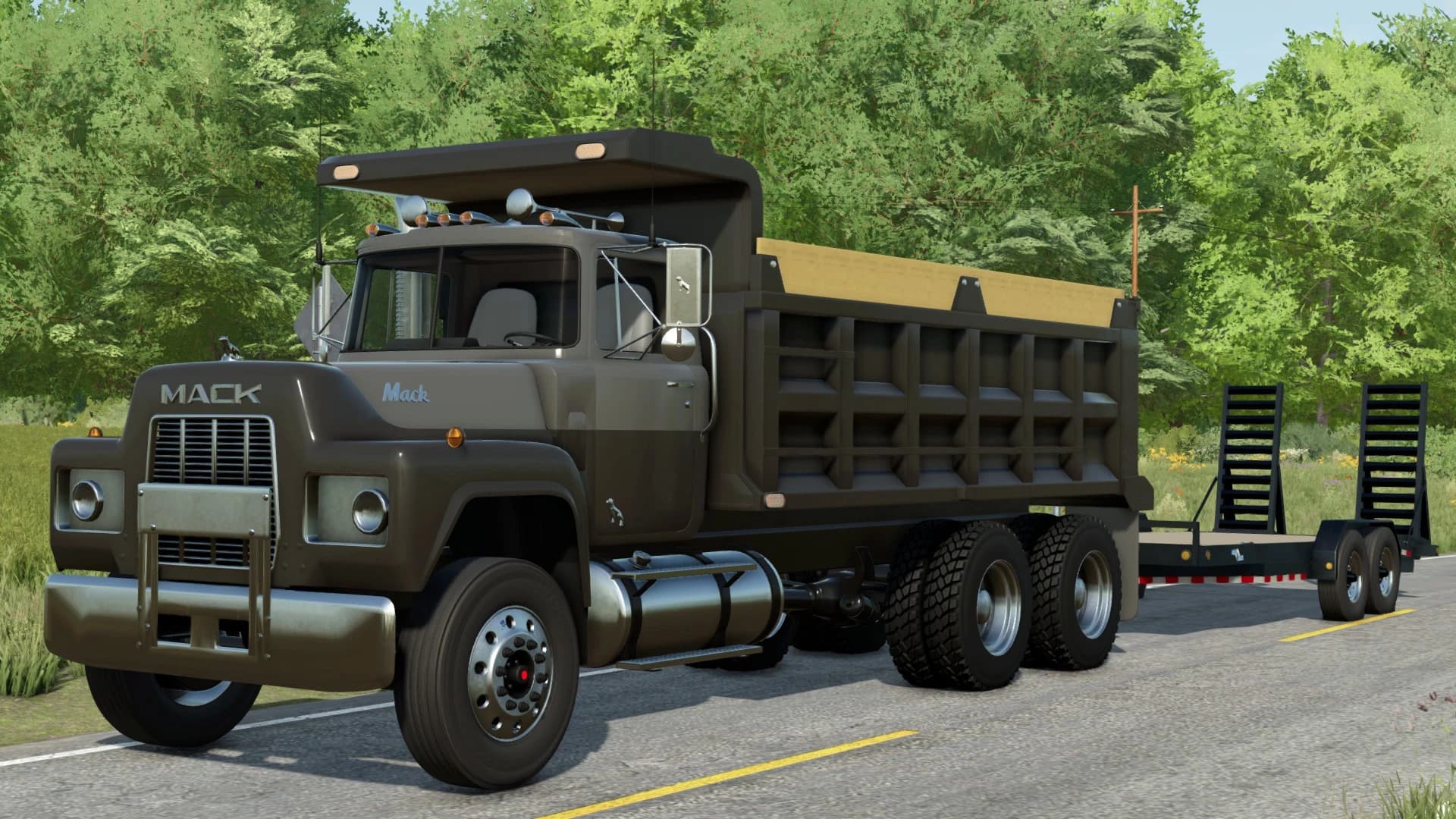 MACK R DUMP TRUCK