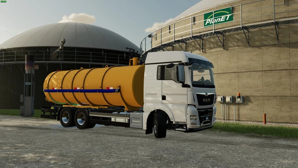 MAN MANURE TANK 3