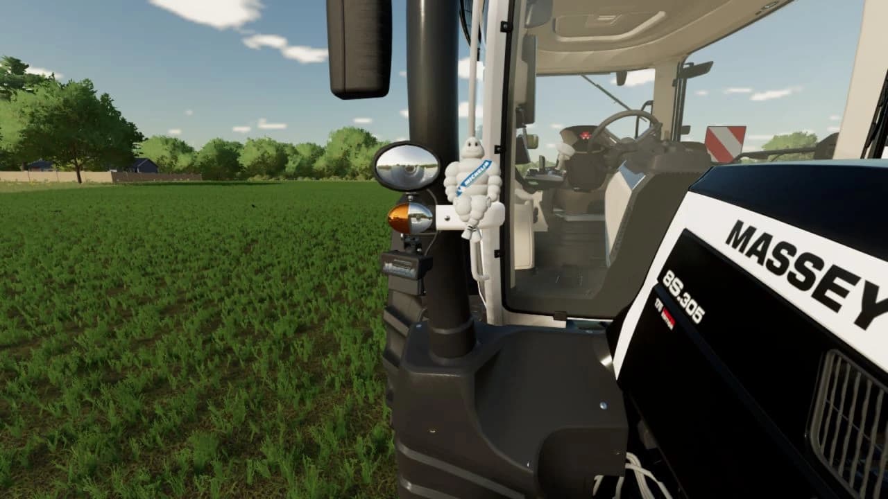 MASSEY FERGUSON 8S BLACK & RED 3