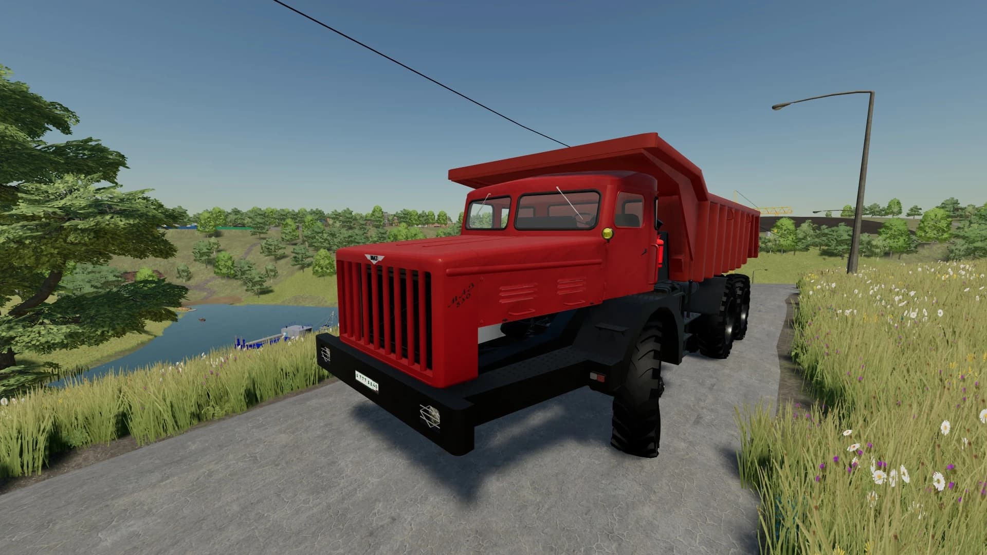 MAZ-530 dump truck 4