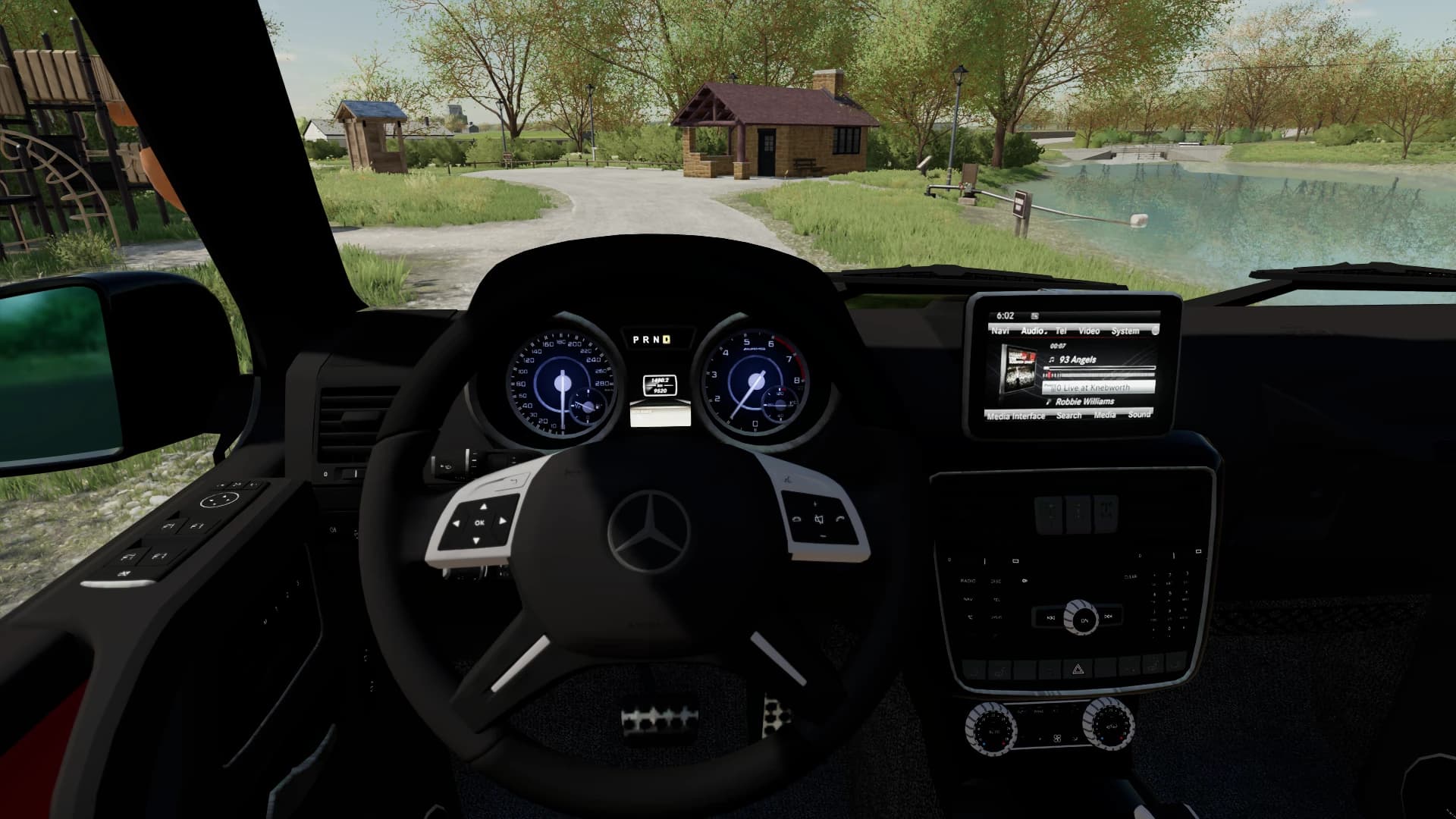 MERCEDES-BENZ G55 AMG