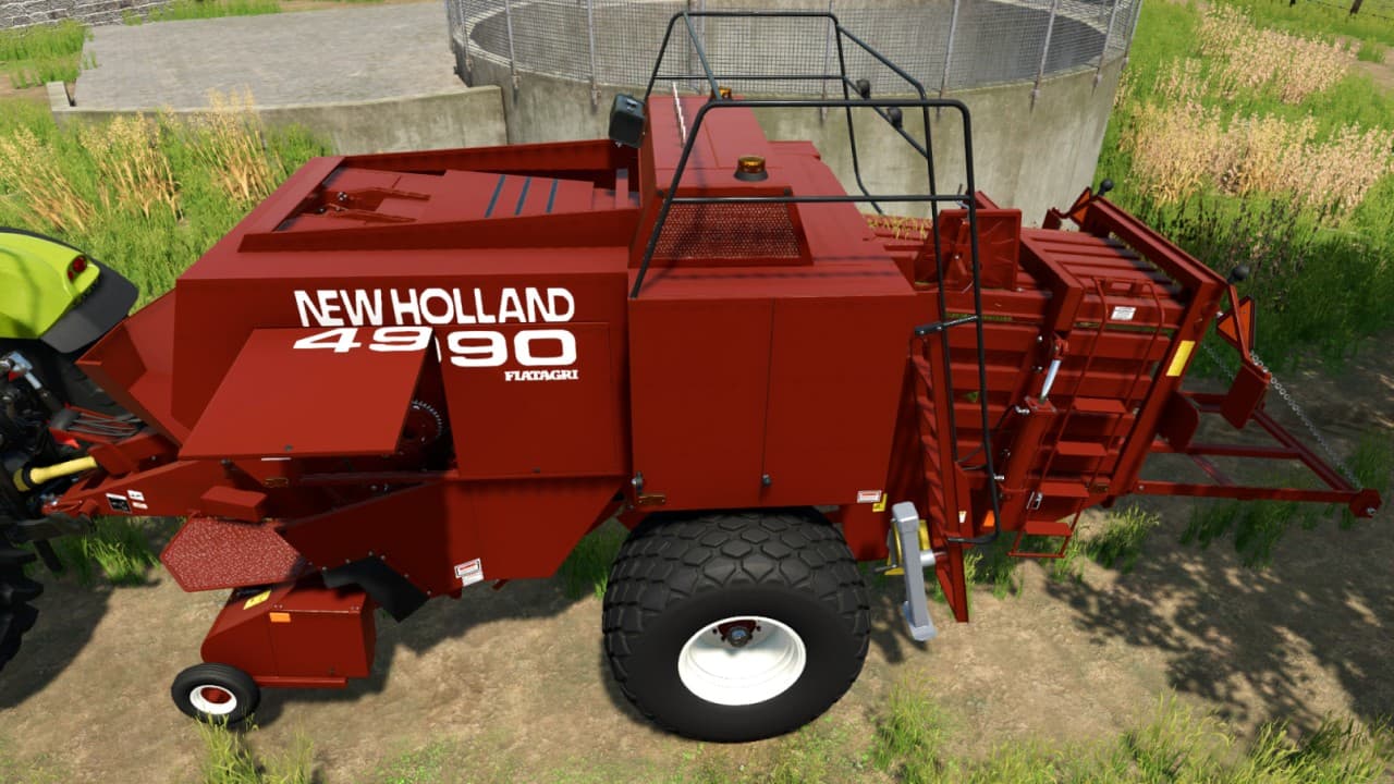 New Holland Hesston 4900 3