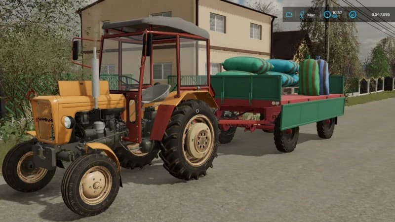 OLD GRAIN BAGS/PALLETS