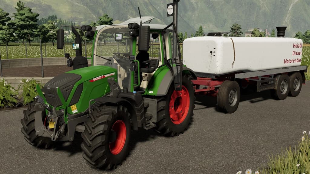 OLD LIQUID MANURE TANKER 3