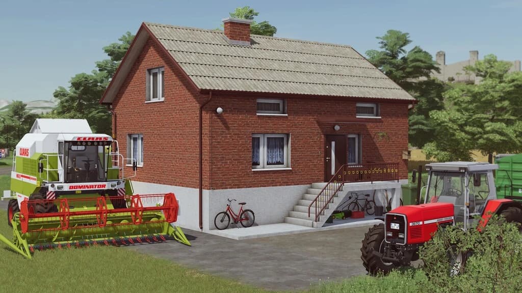OLD POLISH HOUSE
